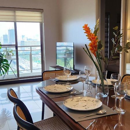 מנילה Casa Antonio At Fairway Terraces Family Penthouse 2Br Wi-Fi Nr Golf, Airport, Fort Bgc מראה חיצוני תמונה