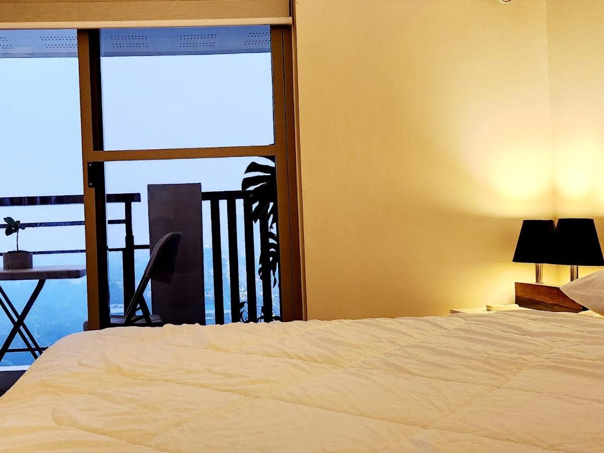 מנילה Casa Antonio At Fairway Terraces Family Penthouse 2Br Wi-Fi Nr Golf, Airport, Fort Bgc מראה חיצוני תמונה