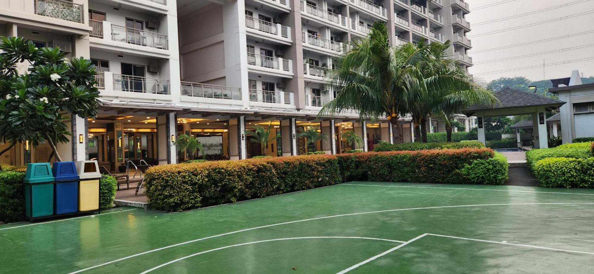 מנילה Casa Antonio At Fairway Terraces Family Penthouse 2Br Wi-Fi Nr Golf, Airport, Fort Bgc מראה חיצוני תמונה